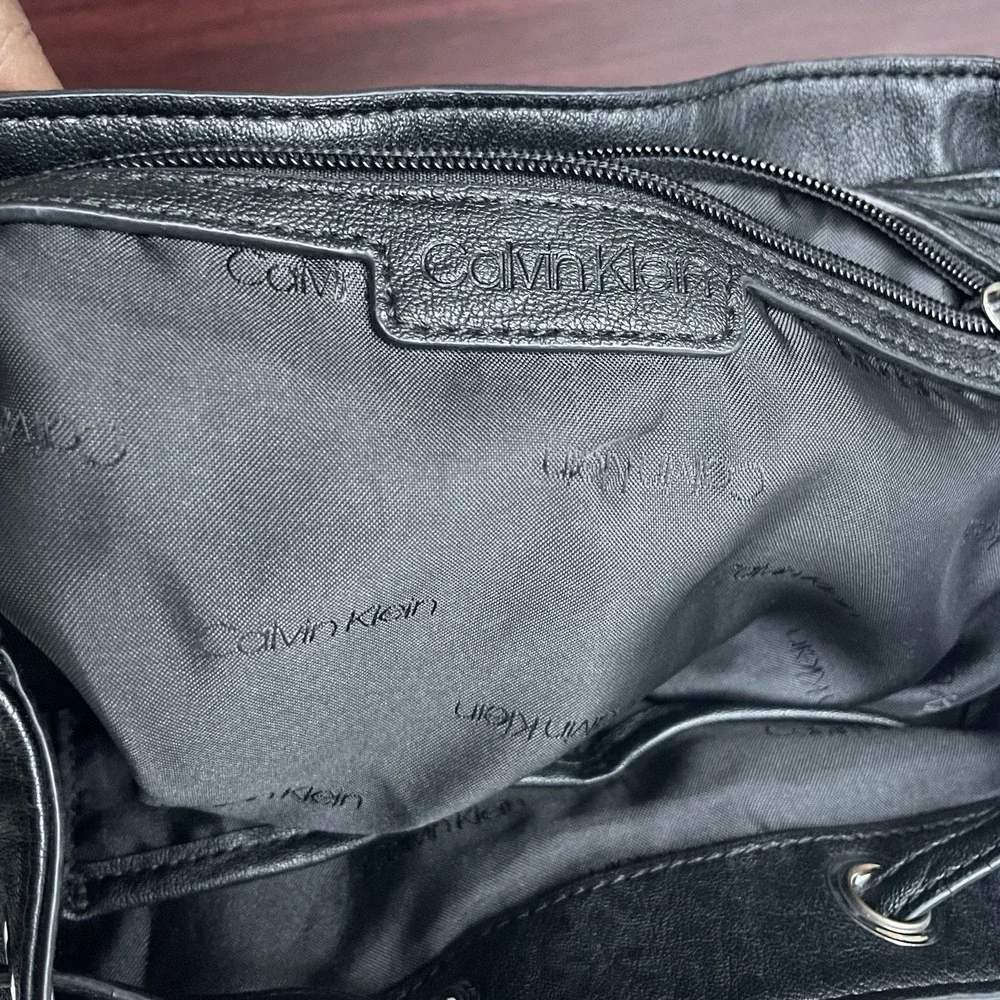Calvin Klein Cute Black Backpack Women Top‎ Handle shoulder Bag